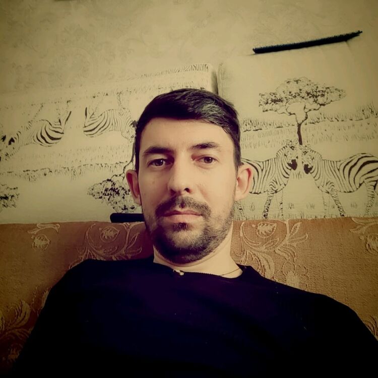  32971186  , 33 ,    