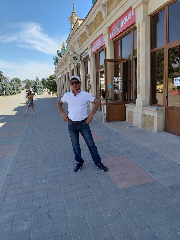  16641736  Otabek, 49 ,    