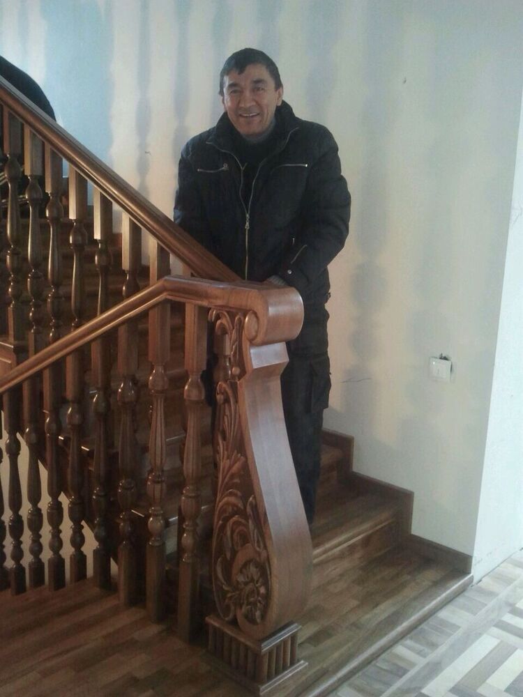  9712556  Rustam, 63 ,    