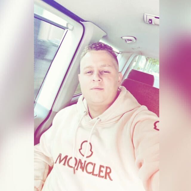  ,   Ivo, 32 ,   ,   