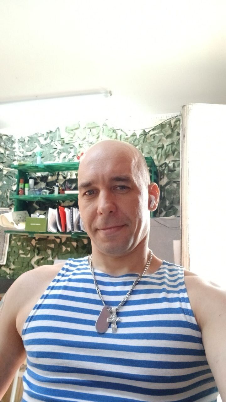  46742906  , 35 ,    