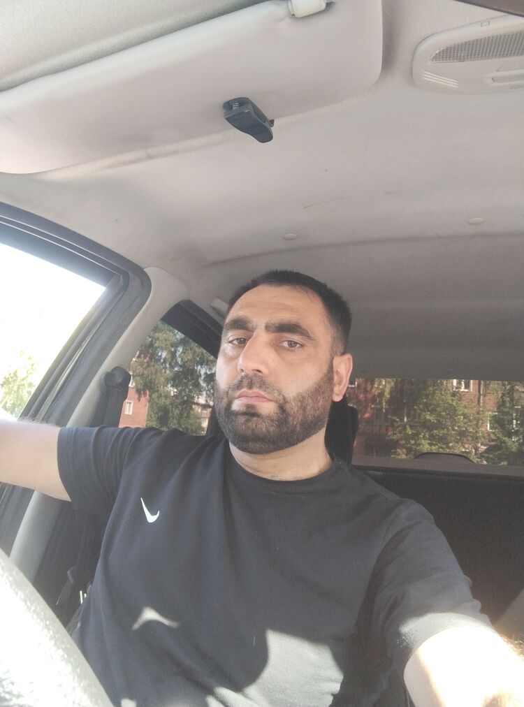  ,   Alex, 38 ,   ,   