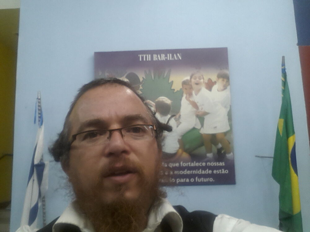  ,   Chyim, 52 ,   
