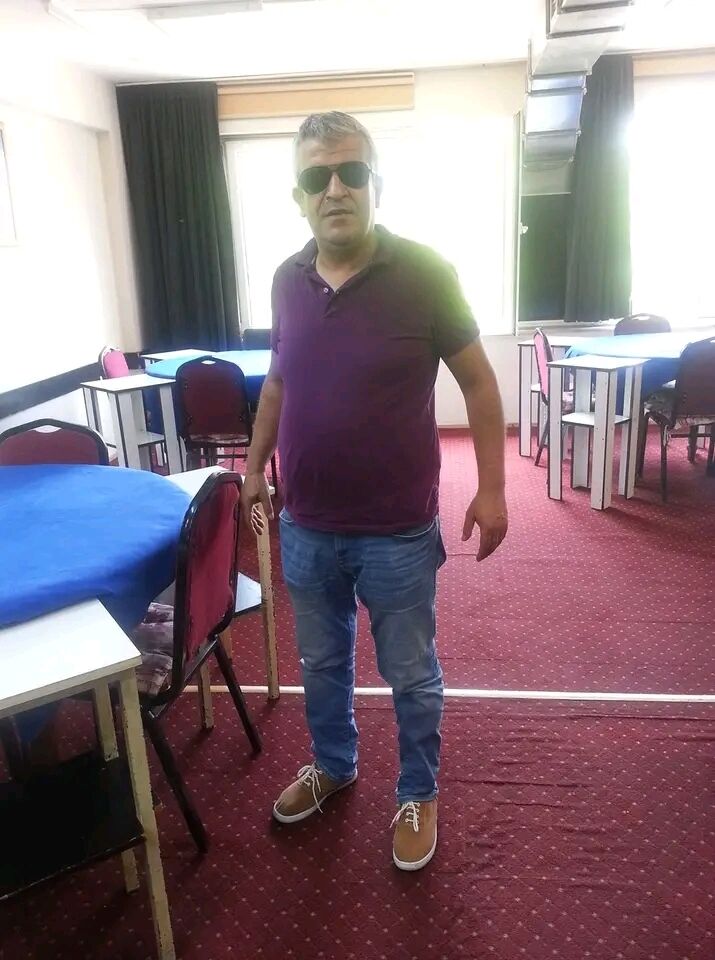  28853706  Metin, 54 ,    