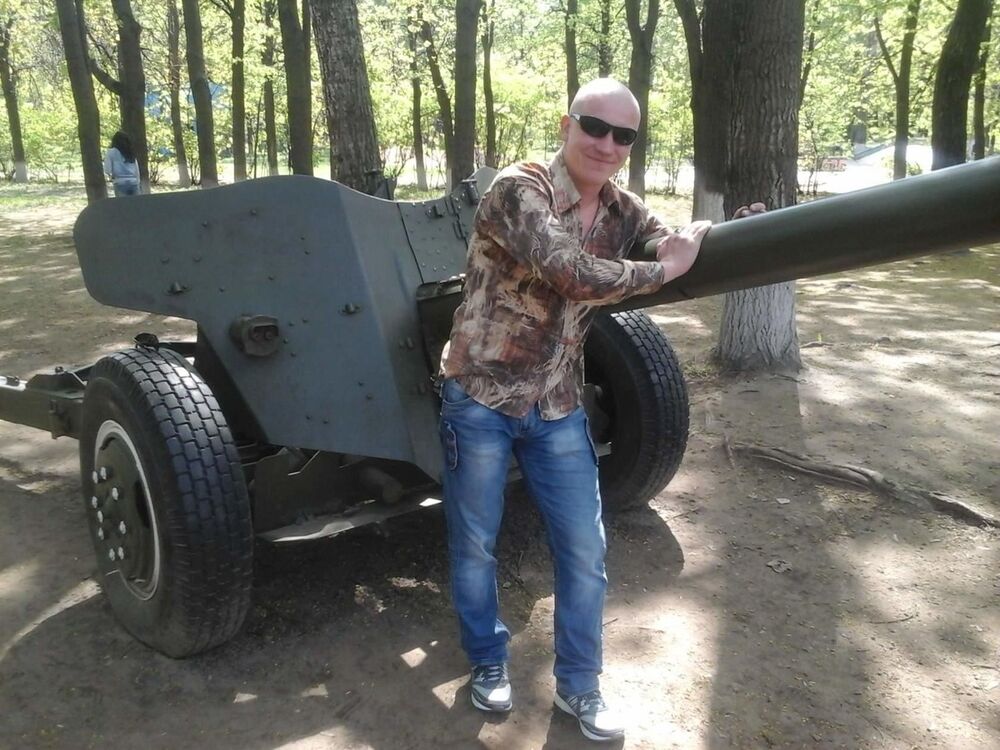  9911066  , 37 ,    