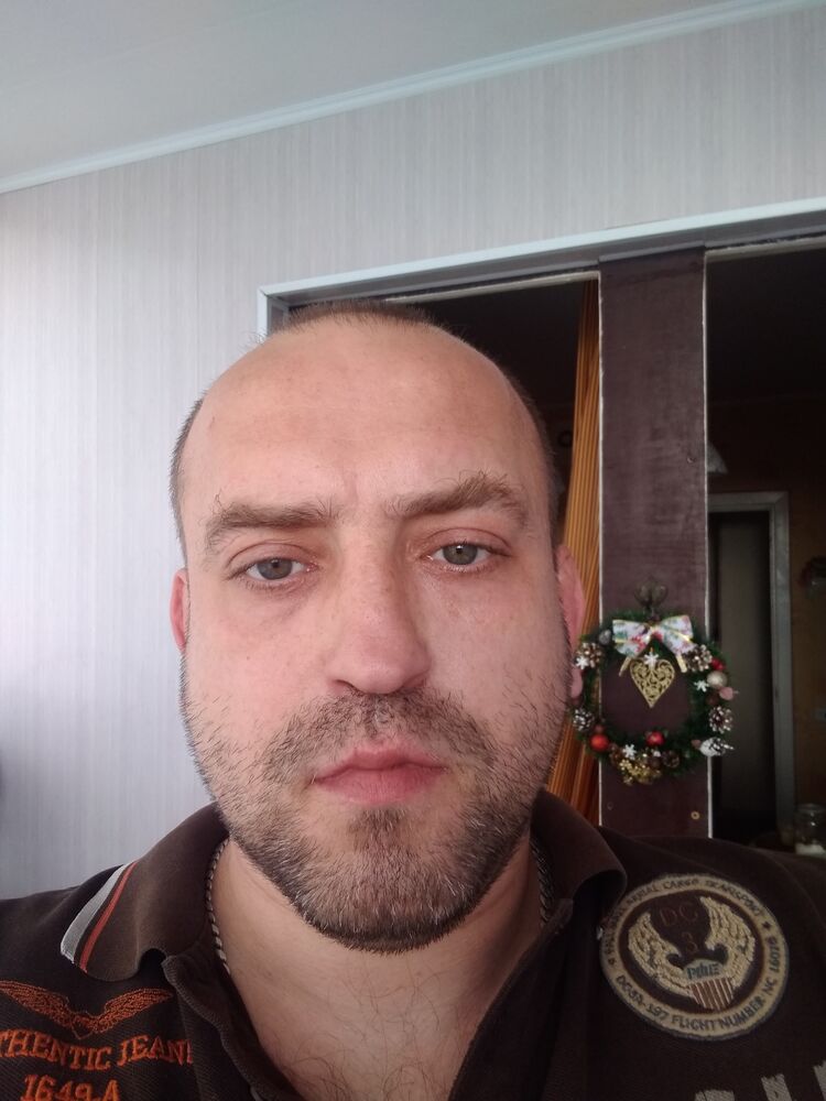  46143716  , 43 ,    