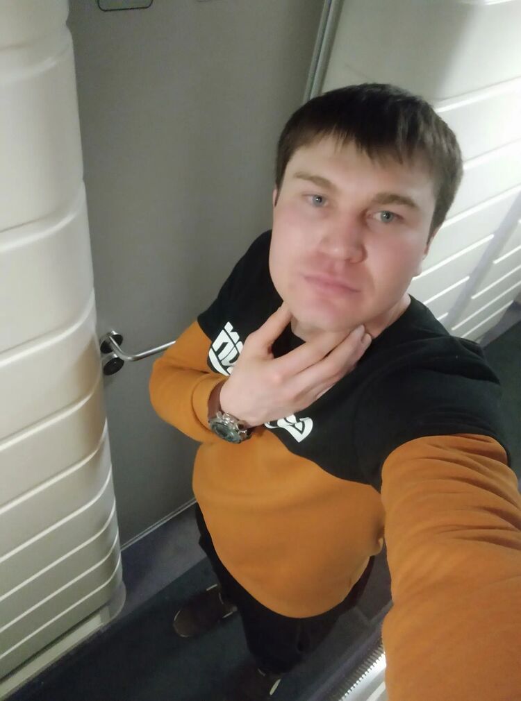  40943716  , 31 ,    -