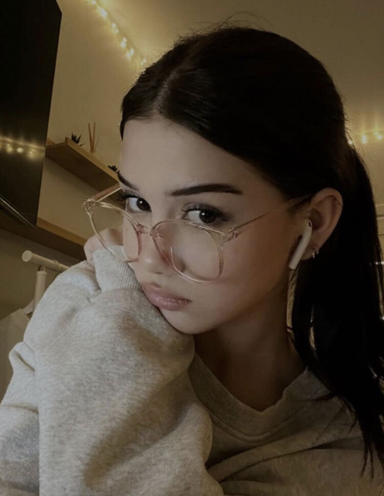  -,   , 21 ,   ,   
