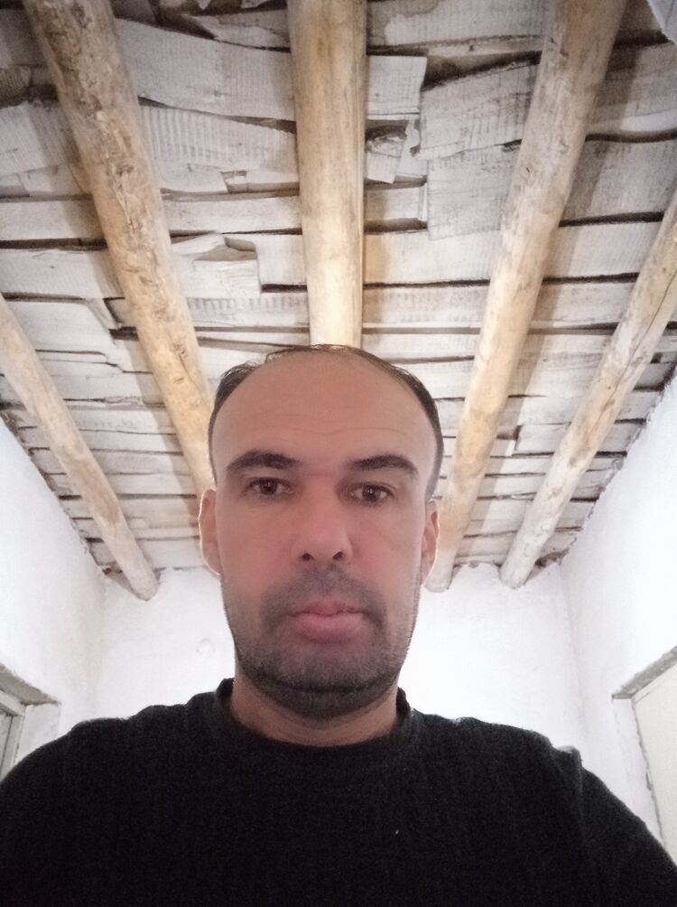  ,   Bayram, 44 ,   ,   , c 