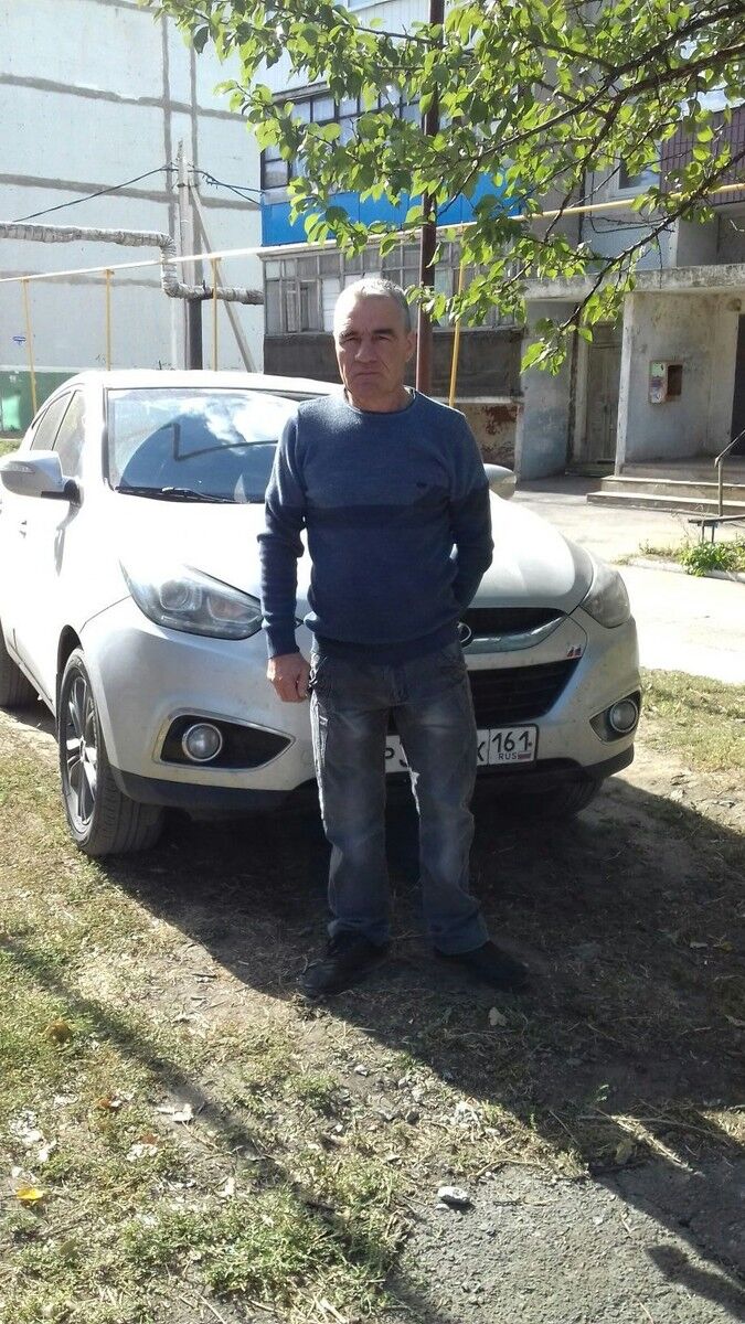  15104656  Sergei, 61 ,    --