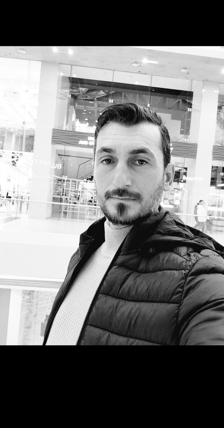  ,   Mehmet, 36 ,   ,   