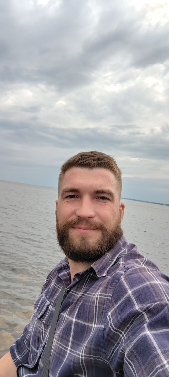  43807526  , 32 ,    -