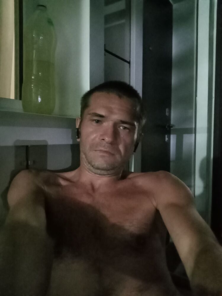  46664776  , 38 ,    