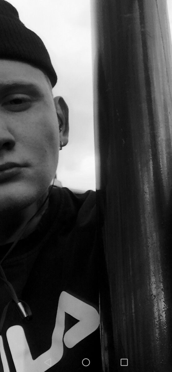  16591646  Sam, 26 ,    