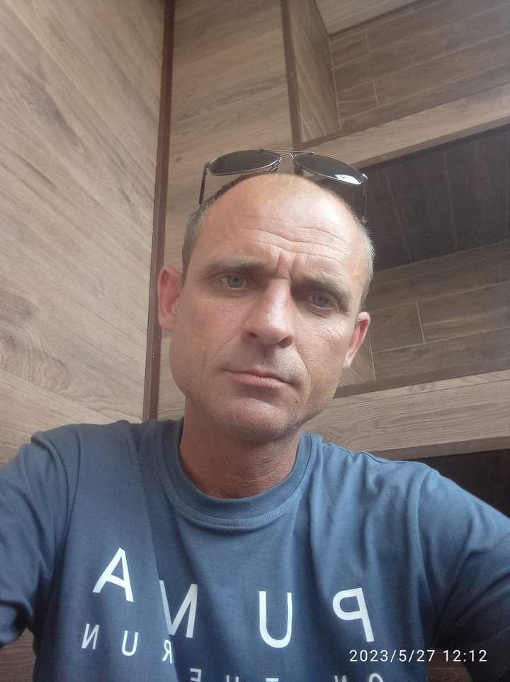  41904226  , 45 ,    