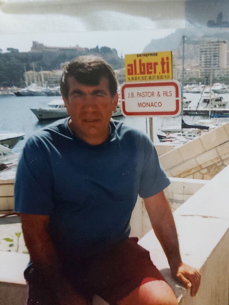  Santa Fe,   Bezet, 56 ,   ,   