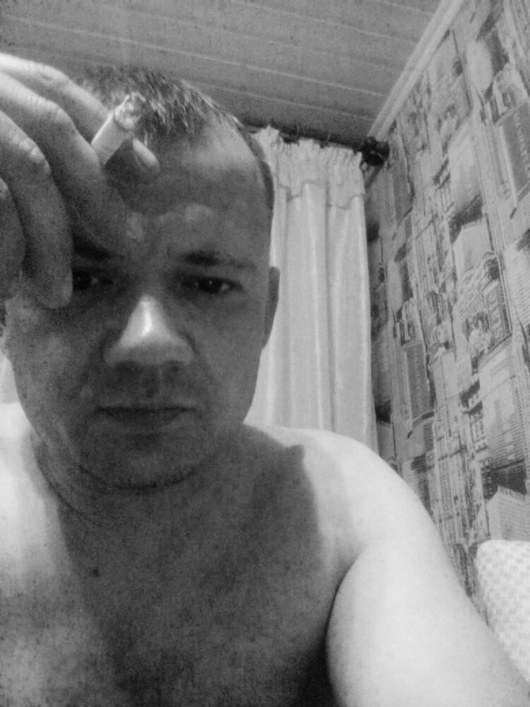  49695486  Nik, 48 ,    