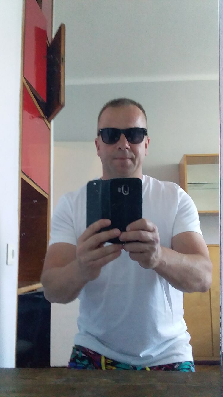  28040346  IGor, 42 ,    
