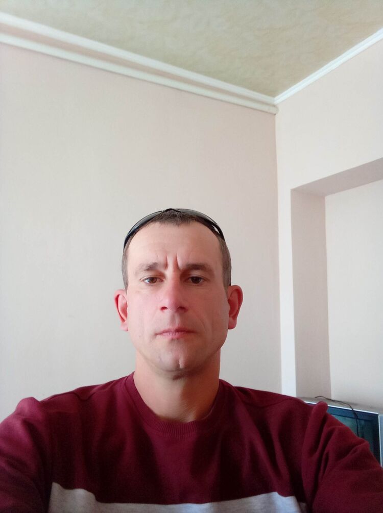  48804256  Vitalit, 44 ,    