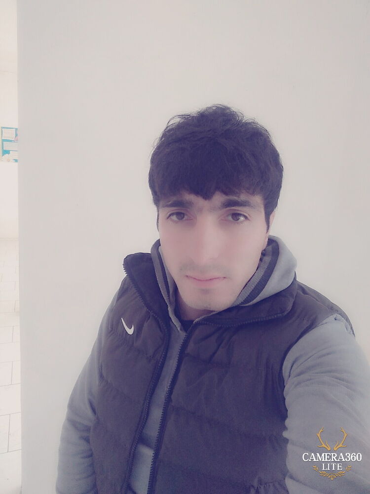  18598866  Seroj, 28 ,    