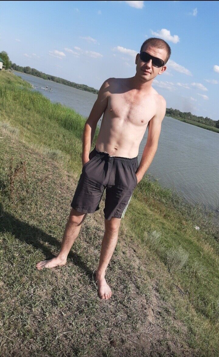  21520636  , 29 ,    