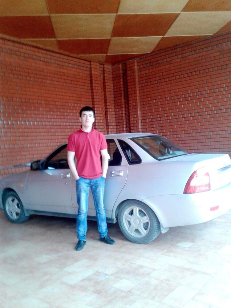  19928486  Adam, 29 ,    