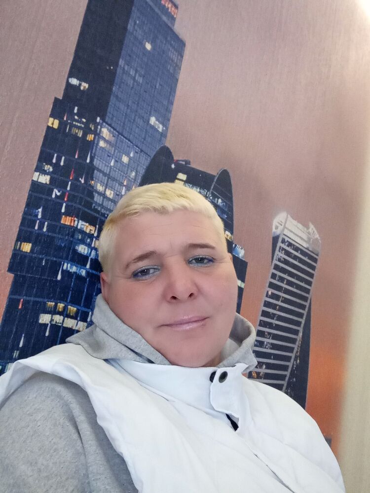  46835006  , 44 ,    