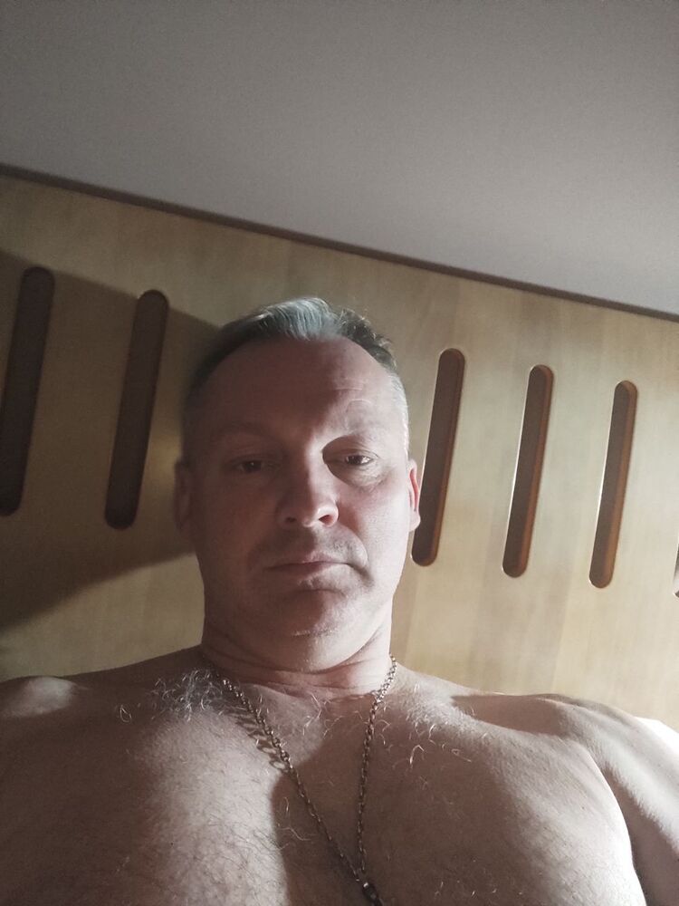  28554326  , 45 ,    