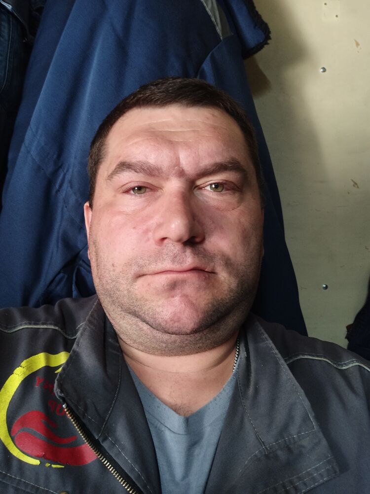  35332496  , 42 ,    