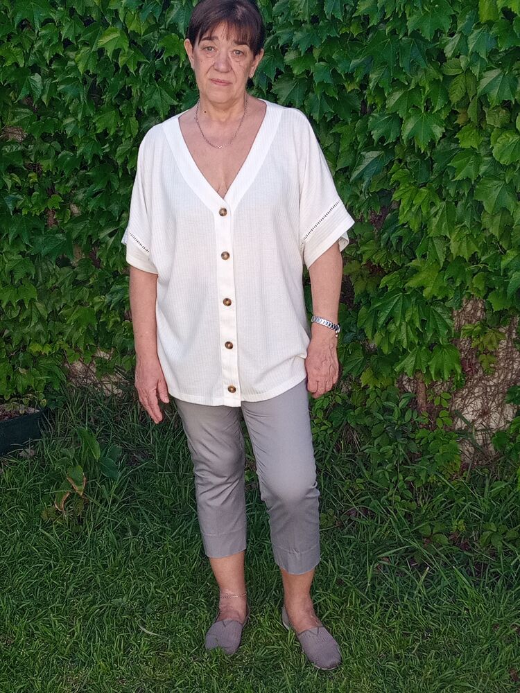  -,   Katia, 63 ,   c 