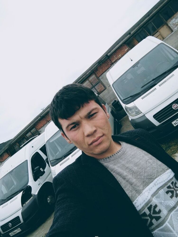  11224476  Aziz, 30 ,    