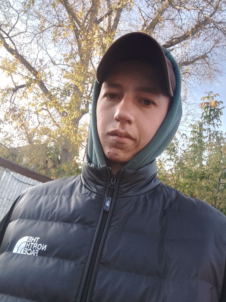  38413066  , 21 ,    