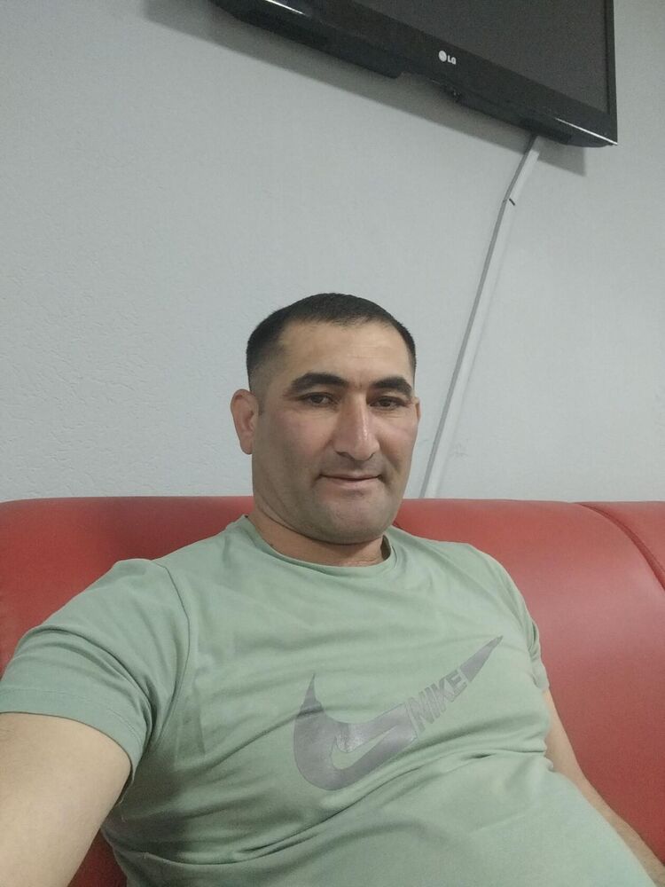  44677436  Mahir, 44 ,    