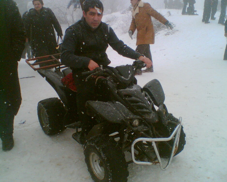 ,   Dilmurod, 39 ,   ,   , c 