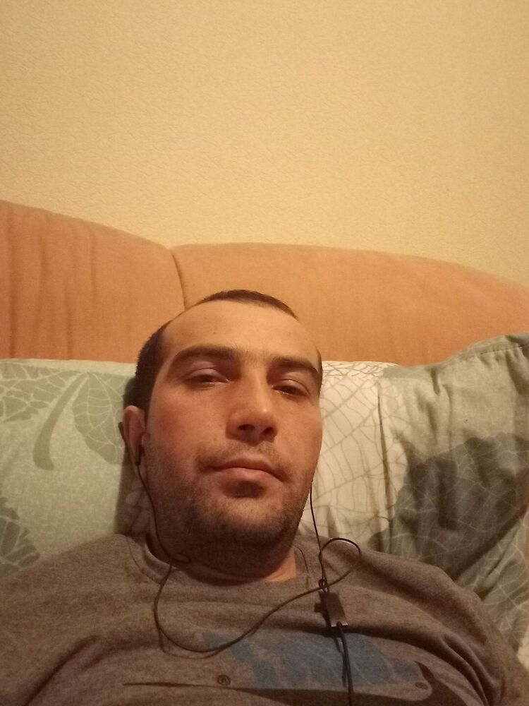  24545316  , 37 ,    