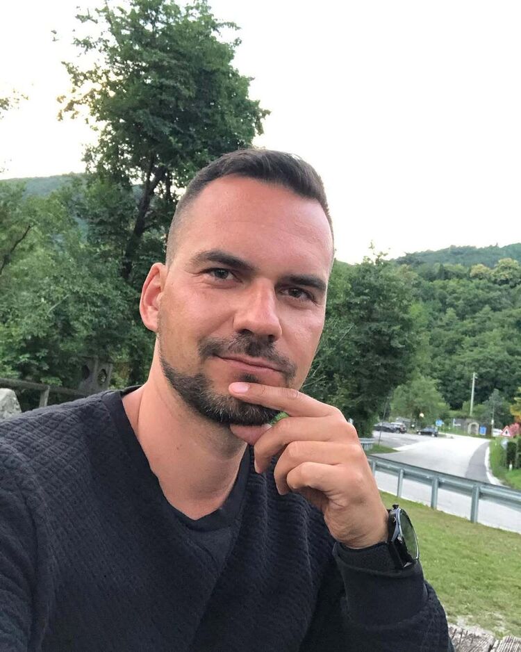 ���� 54974646 ������� �����, 37 ���, ���� ���������� � �����