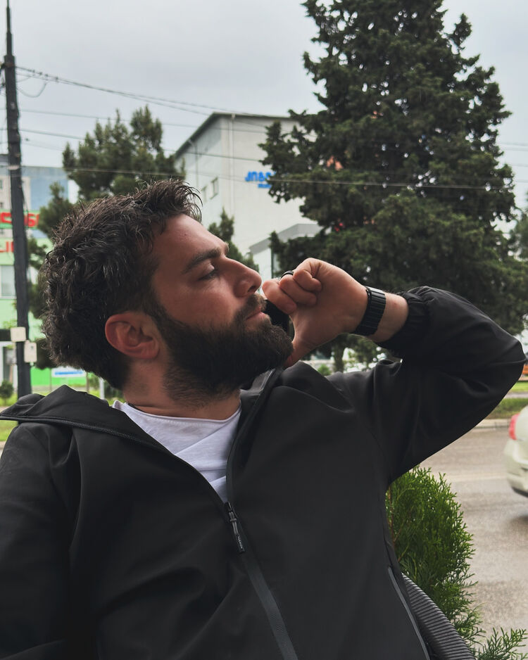  Zaandam,   Bacho, 33 ,   ,   