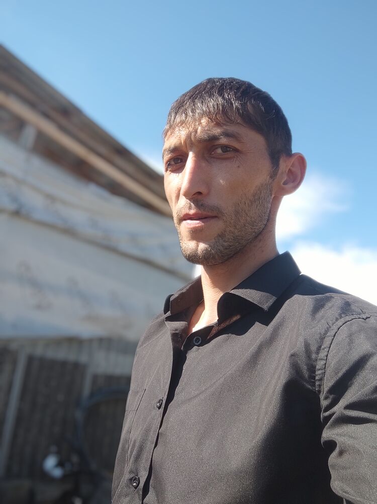 ,   ANIUAR, 37 ,   ,   , c 
