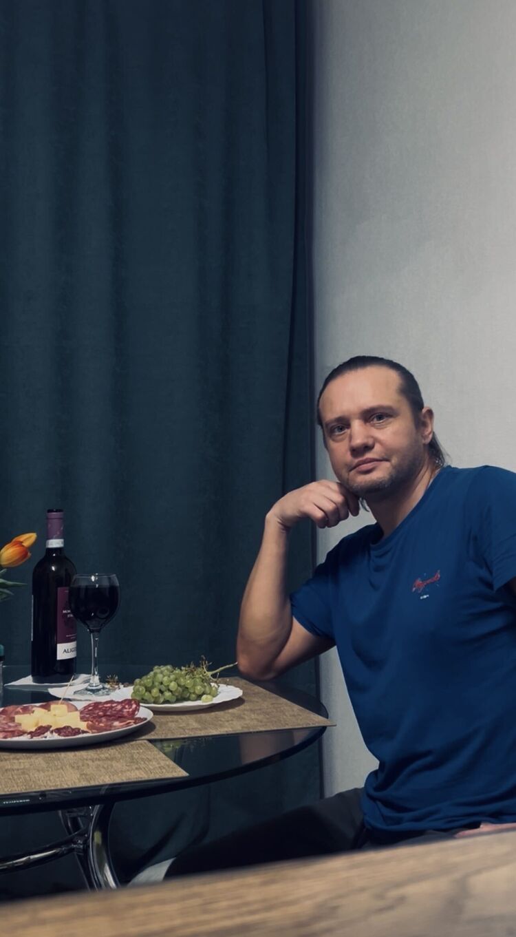  54420656  , 37 ,    -