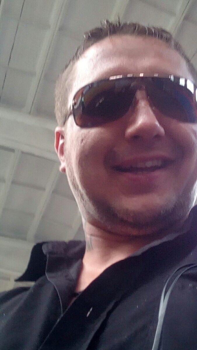  ,   Zlou, 40 ,   ,   , c 