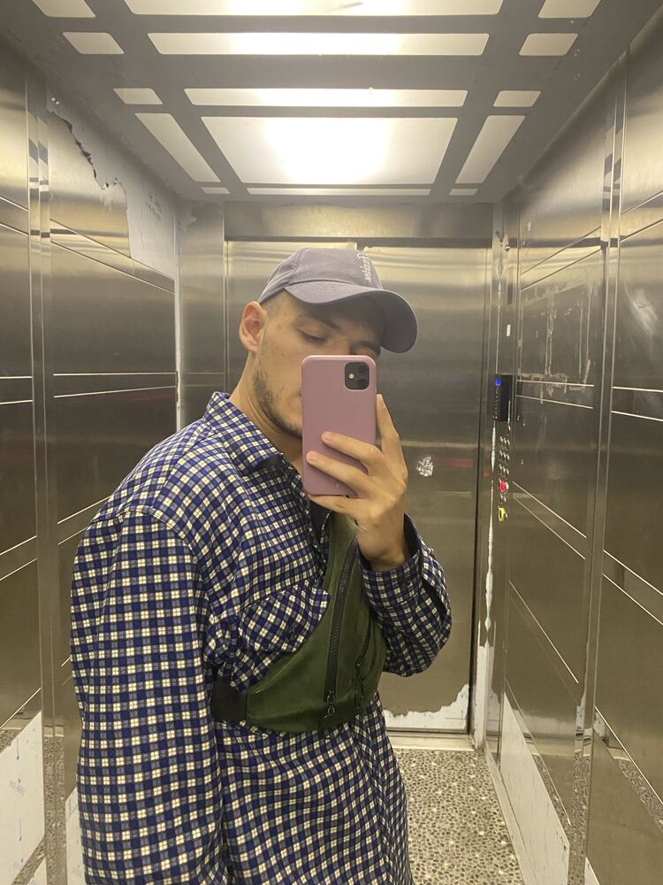  40908146  , 27 ,    