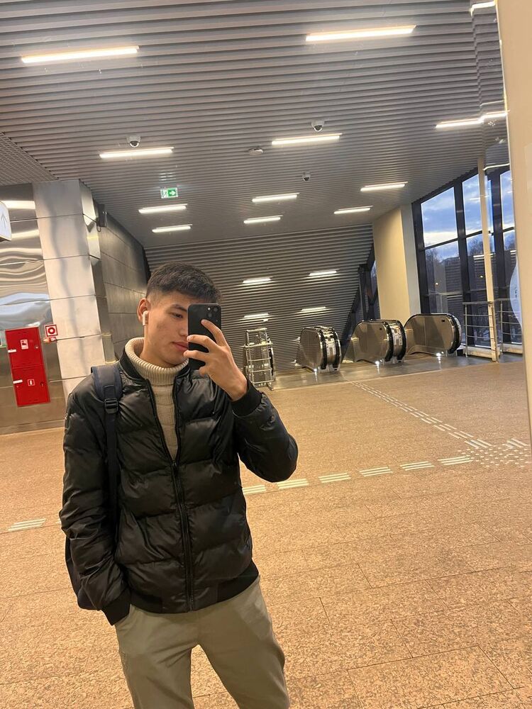  52612726  Oroz, 23 ,    