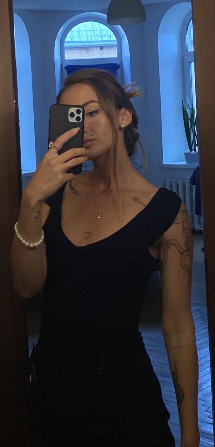  29157726  Elvira, 35 ,    -