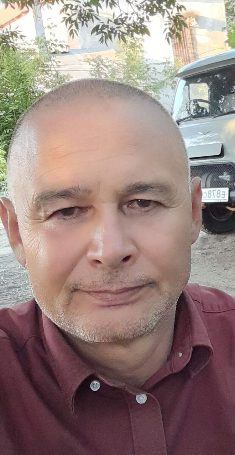 44508356  , 57 ,    