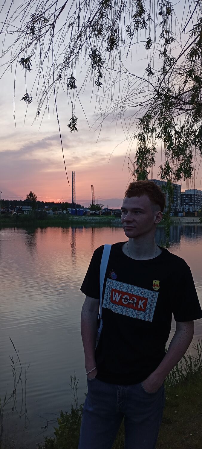  49178816  Yury, 20 ,    