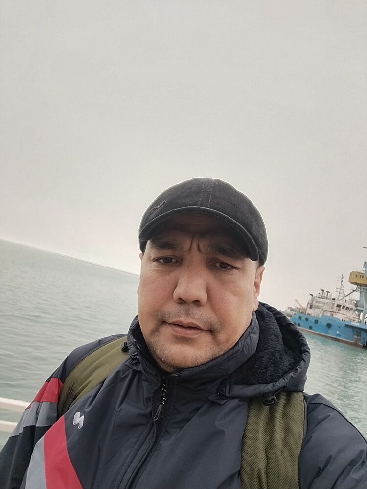  48733816  , 40 ,    