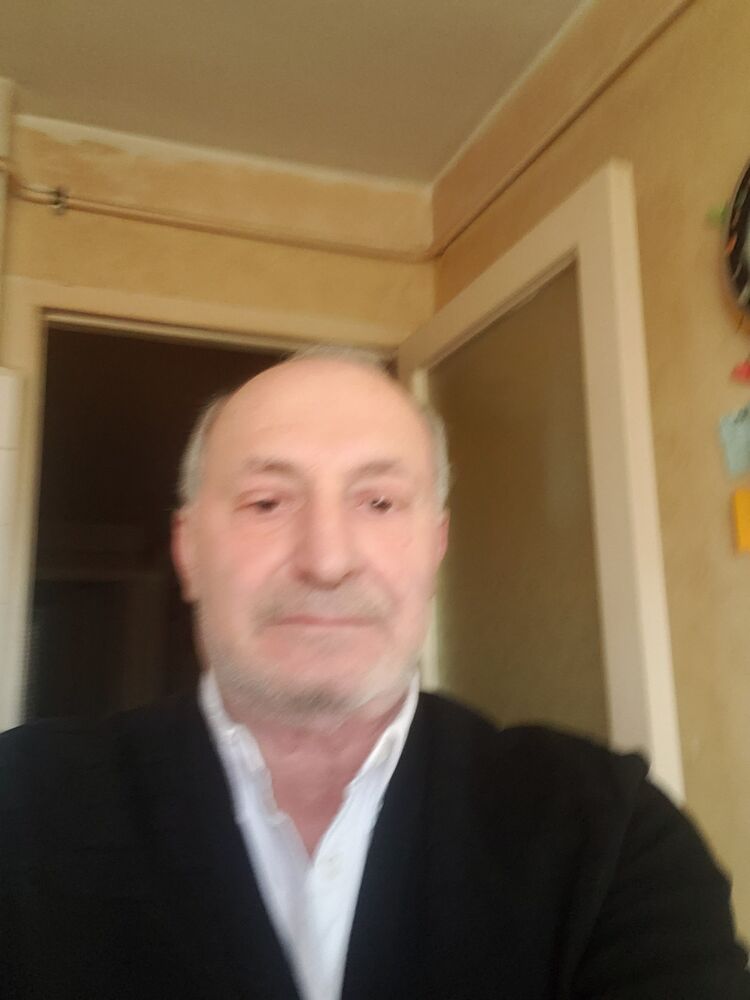  ,   Nikoloz, 64 ,   c 