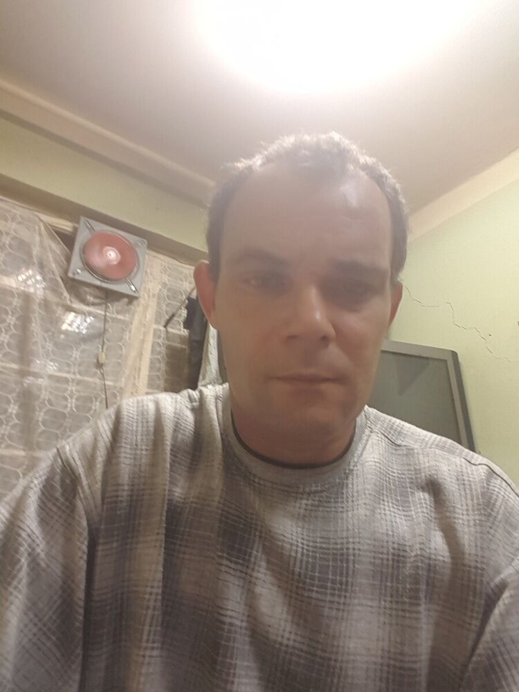  21418166  , 44 ,    