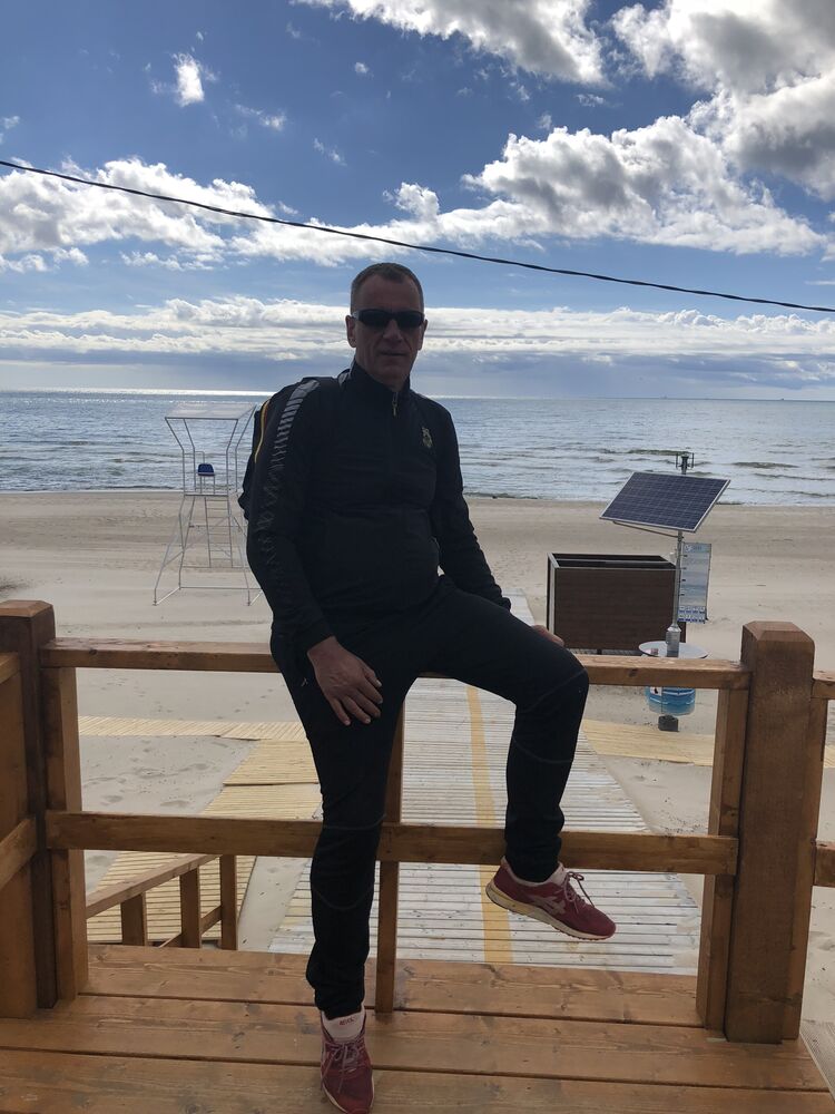  ,   Ricard, 48 ,     , c , 