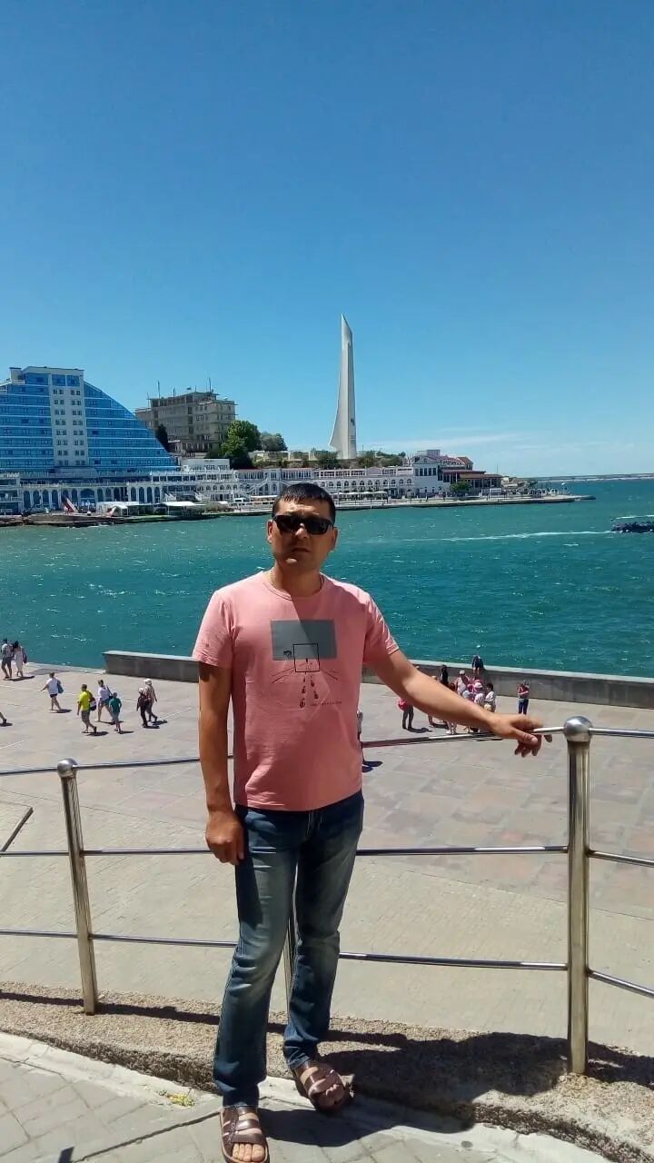  ,   RUS, 42 ,   ,   , c 
